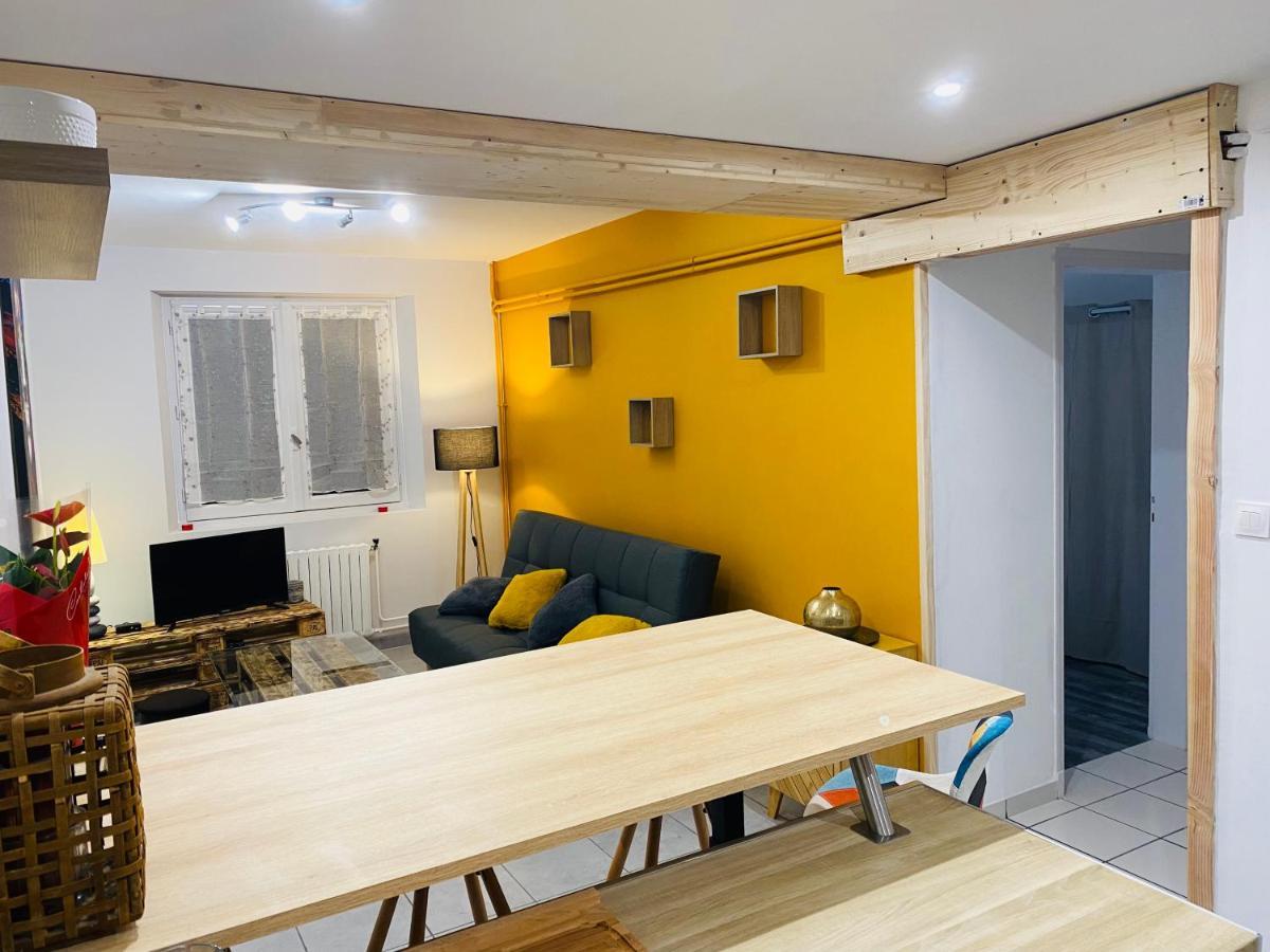 Studio 40M2 Plein Pied Avec Parking Jussac 外观 照片